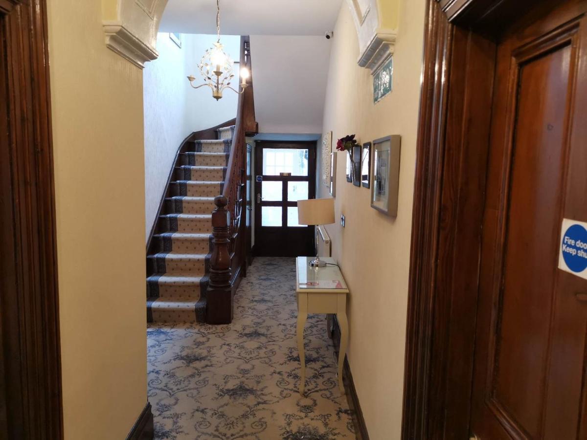 Llety Teifi Guest House Кардиган Екстериор снимка