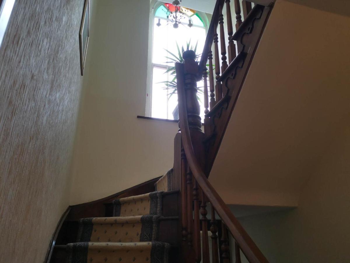 Llety Teifi Guest House Кардиган Екстериор снимка