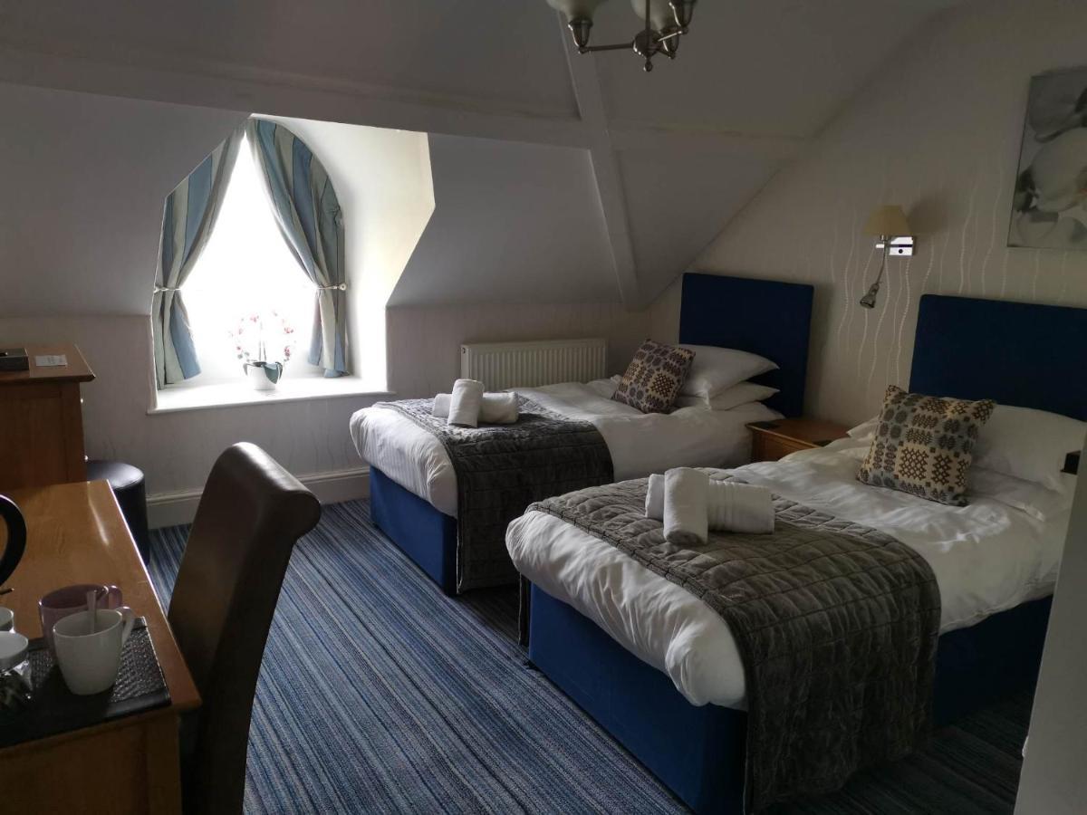 Llety Teifi Guest House Кардиган Екстериор снимка