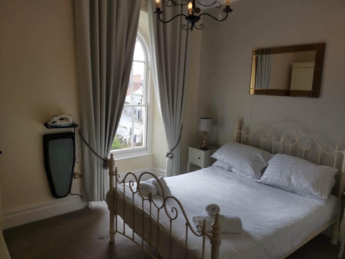 Llety Teifi Guest House Кардиган Екстериор снимка