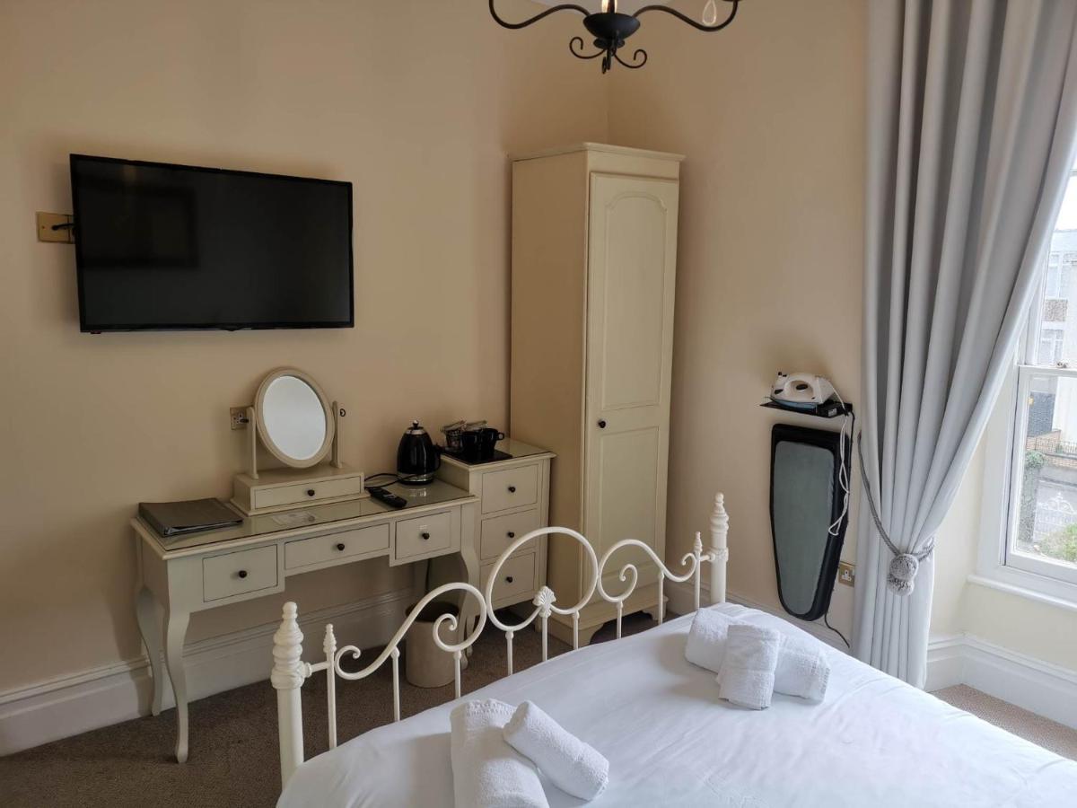 Llety Teifi Guest House Кардиган Екстериор снимка