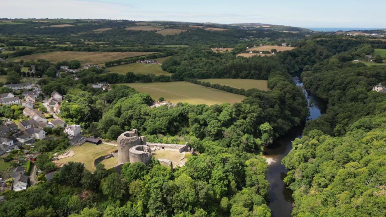 Llety Teifi Guest House Кардиган Екстериор снимка