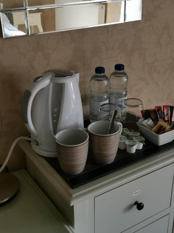 Llety Teifi Guest House Кардиган Екстериор снимка