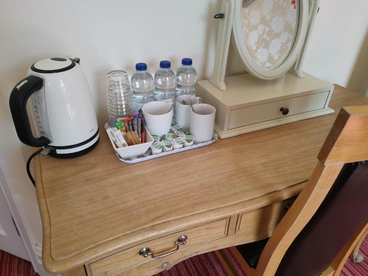 Llety Teifi Guest House Кардиган Екстериор снимка