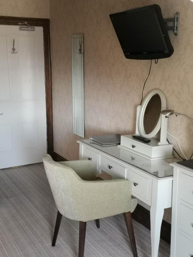 Llety Teifi Guest House Кардиган Екстериор снимка